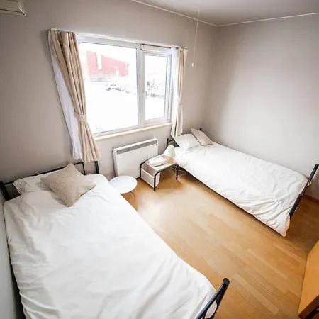 Vivacity Jazz 1 Luxury Cozy Home 8Paxs Card Lv 12 Kuching Exterior photo